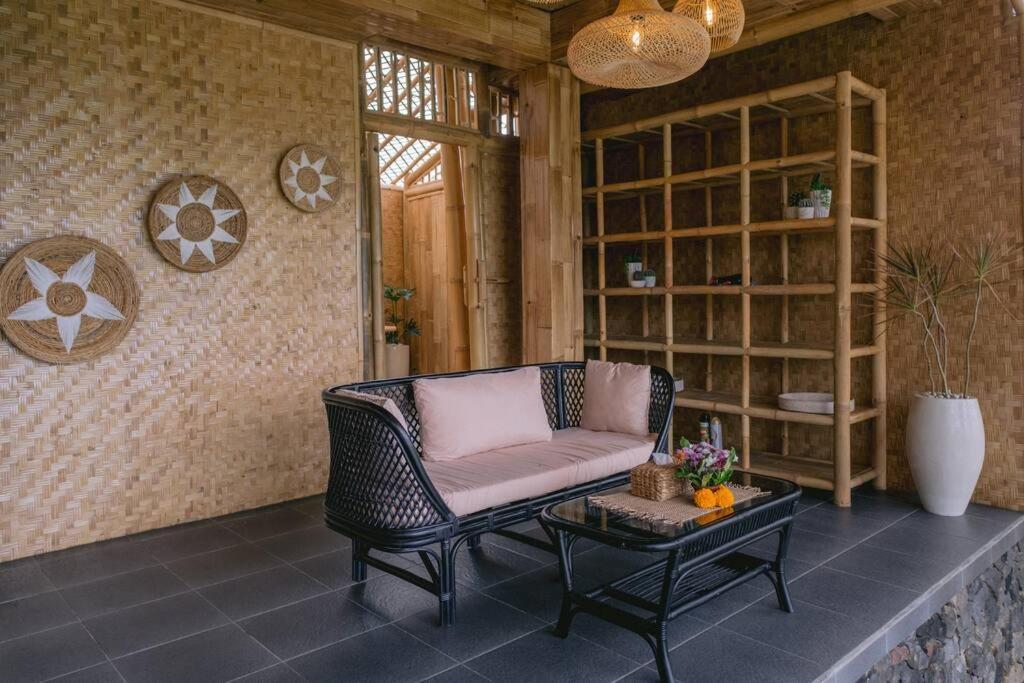 Makerti Bali~Bamboo House Villa Selat Bagian luar foto