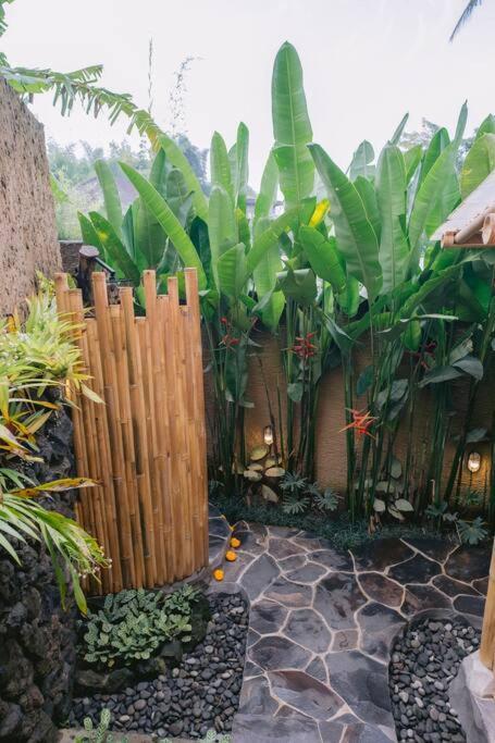 Makerti Bali~Bamboo House Villa Selat Bagian luar foto