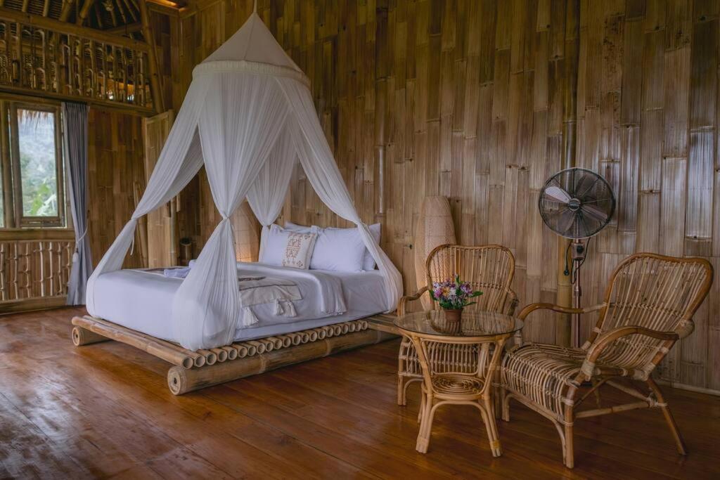 Makerti Bali~Bamboo House Villa Selat Bagian luar foto